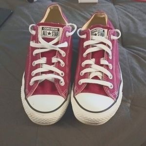 Maroon converse shoes size 9 women's and 7 in mens